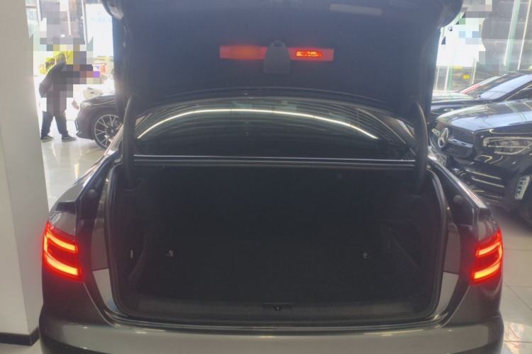 Used Audi A4L 2019 40 TFSI Fashion Edition China VI Emission Standard
