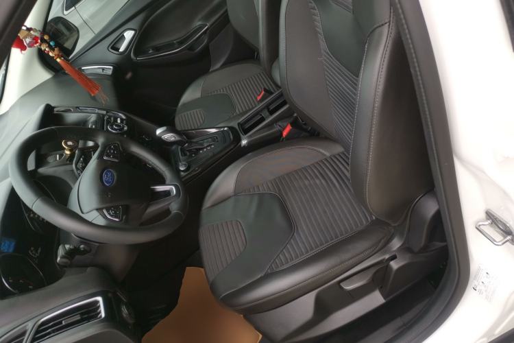 Used Ford Focus 2017 Sedan 1.6L Automatic Fashion Edition Smart Drive Version Left Front Seat