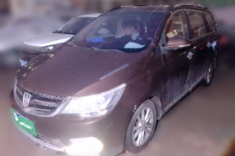 Used Baojun 730 2016 1.5T Manual Luxury Edition 7 Seats
