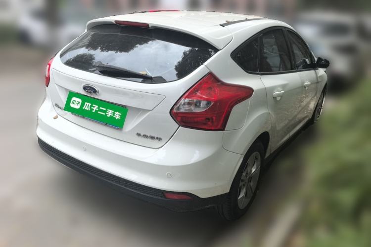 Used Ford Focus 2012 Hatchback 1.6L Automatic Fashion Edition
