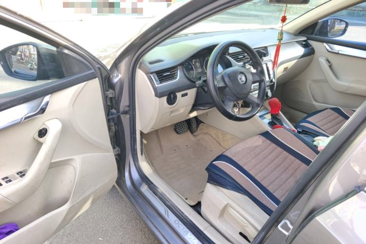 Used Skoda Octavia 2015 1.6L Automatic Yijie Edition