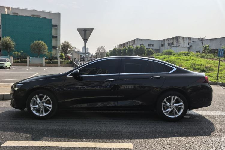 Used Buick Regal 2021 552T Elite Edition Exterior 9