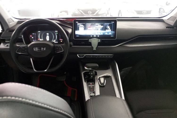 Used Geely Auto Preface 2021 2.0TD Luxury Version Center Console
