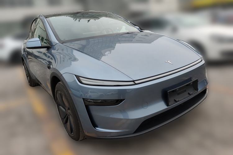 Used Tesla Model Y 2025 Rear-Wheel Drive First Edition