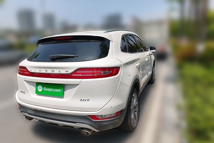 Used Lincoln MKC 2017 2.0T Two-Wheel-Drive Luxury Edition