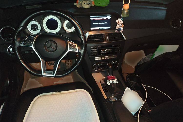 Used Mercedes-Benz C-Class 2011 C 200 Luxury Sport Touring Edition
