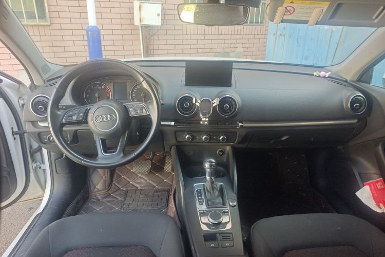 Used Audi A3 2019 Limousine 35 TFSI Ambition China V
