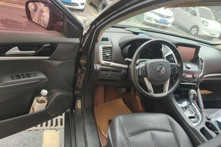 Used Dongfeng Aeolus AX7 2016 2.0L Automatic Zhiyi Trim