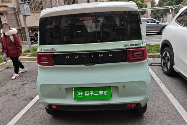 Used Wuling Hongguang MINIEV 2022 Macaron Premium Model – Lithium Iron Phosphate