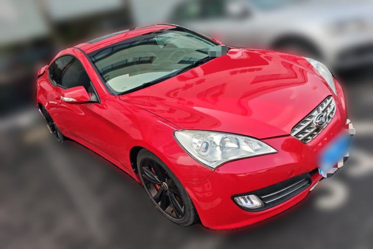 Used Hyundai Genesis Coupe 2009 2.0T Automatic Deluxe Edition Front Right 45 Deg