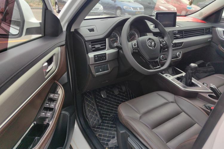 Used FORTHING Joyear X5 2017 Jingxiang Series 1.5T Manual Luxury Model