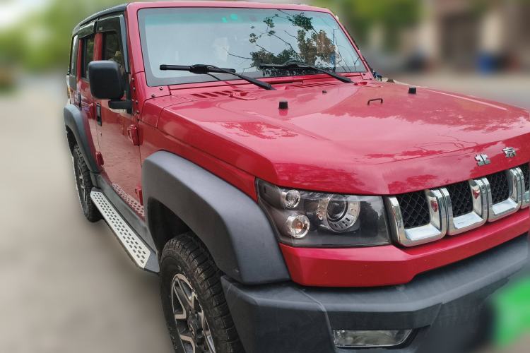 Used BAIC Off-Road BJ40 2016 40L 2.3T Automatic All-Wheel Drive Premium Edition Front Right 45 Deg