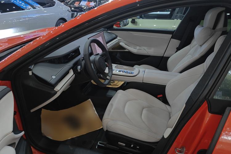 Used Xiaomi Auto SU7 2024 Rear-Drive Ultra-Long Range Advanced Pro-Level Intelligent Driving Version
