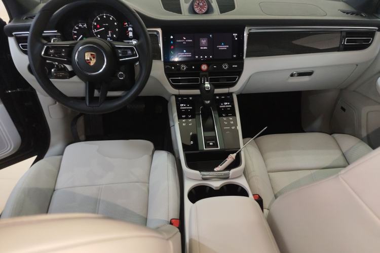 Used Porsche Macan 2025 Macan 2.0T Dream-Chasing Edition Center Console