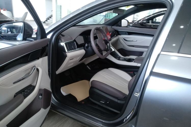 Used BYD Song PLUS New Energy 2025 DM-i Smart Drive 112KM Prestige Model