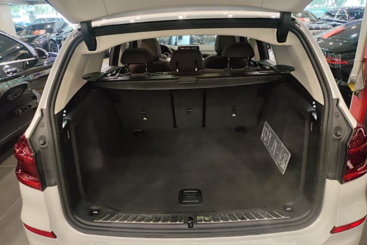 Used BMW X3 2018 xDrive25i Luxury Package China VI Emission Standard
