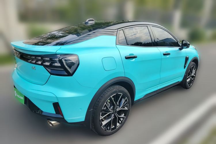 Used Lynk & Co 05 2023 2.0TD Two-Wheel Drive Shine Halo