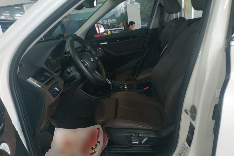 Used BMW X1 2021 Restyled sDrive25Li Leading Edition
