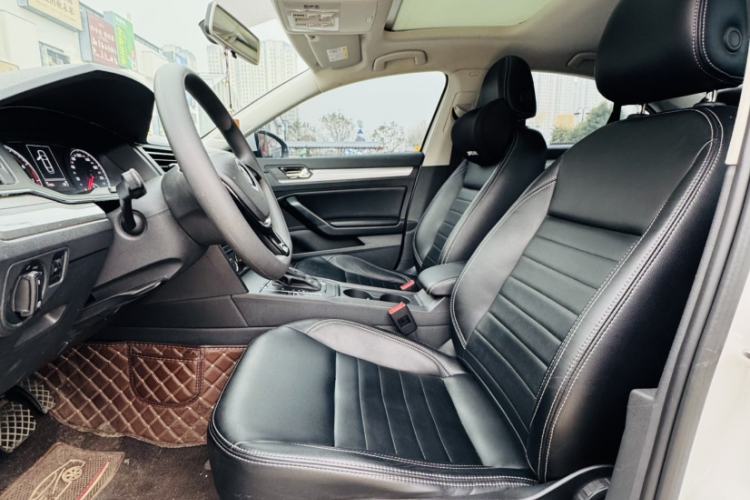 Used Volkswagen Lamando 2019 230TSI DSG Fashion Edition China VI
