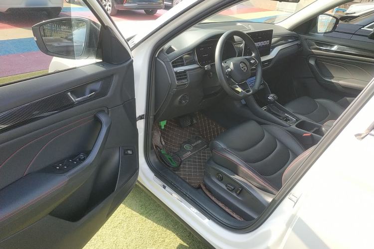 Used Skoda Kodiaq GT 2022 TSI330 Two-Wheel-Drive Luxury Edition Driver Seat