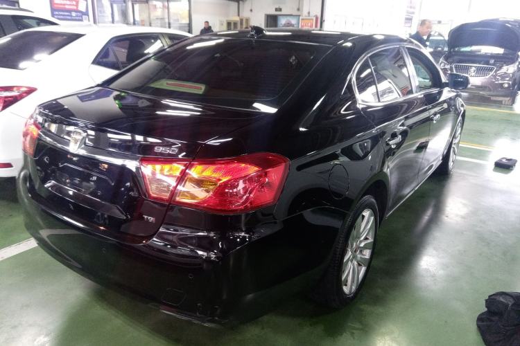 Used Roewe 950 2015 2.0T Luxury Executive Edition