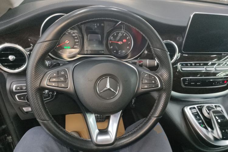 Used Mercedes-Benz V-Class 2017 V 260 L Prestige Extended Edition