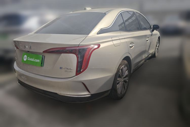 Used Hongqi E-QM5 2024 610 km PLUS Rear Right 45 Deg