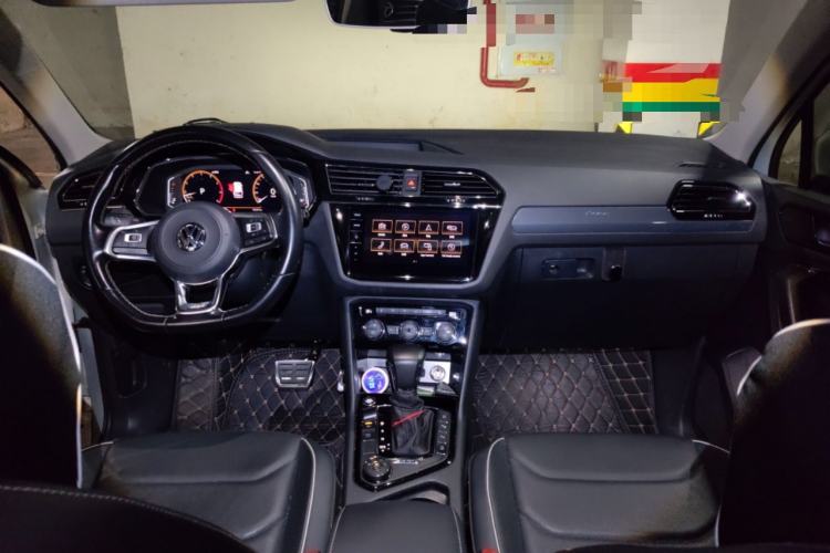 Used Volkswagen Tiguan L 2019 380TSI Automatic All-Wheel Drive R-Line Flagship Edition China VI Standard