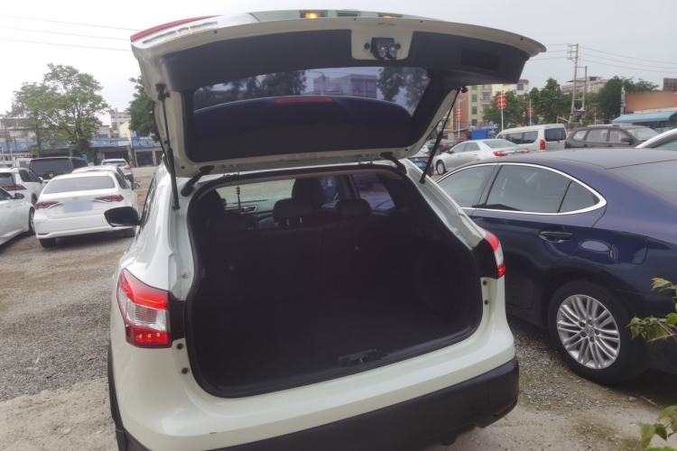 Used Nissan Qashqai 2016 2.0L CVT Luxury Edition