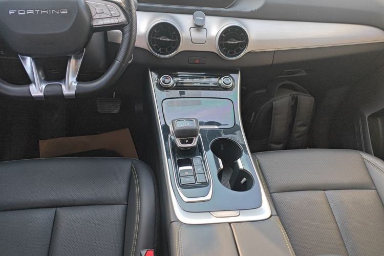 Used FORTHING T5 EVO 2024 1.5TD DCT Starry Edition
