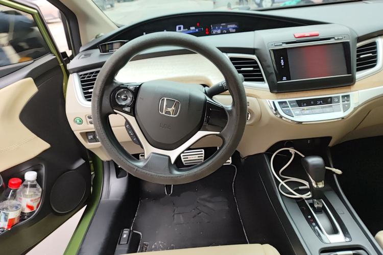 Used Honda Jade 2014 1.8L Automatic Comfort Elite Version 5 Seats
