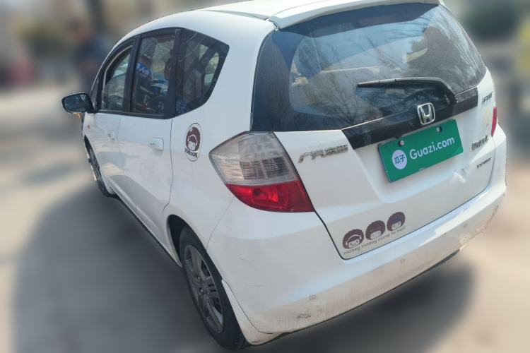 Used Honda Fit 2008 1.3L automatic comfort version

