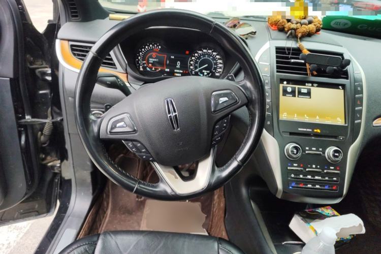 Used Lincoln MKC 2017 2.0T Two-Wheel-Drive Luxury Edition