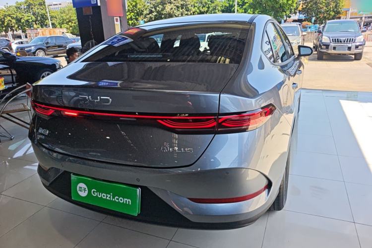 Used BYD Qin PLUS 2025 DM-i Smart Drive 55KM Leading Model