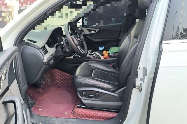 Used Audi Q7 2016 45 TFSI Technology Edition Left Front Seat