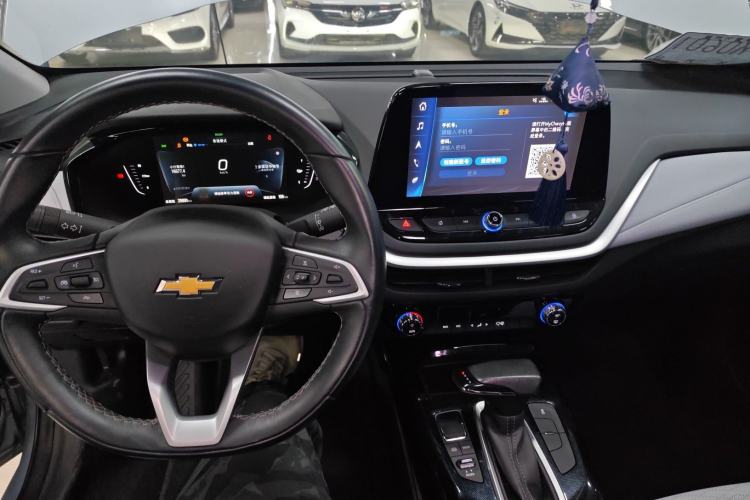 Used Chevrolet Menlo 2022 Starry Edition Center Console