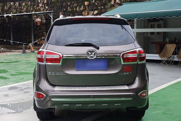 Used JMC Yusheng S350 2013 2.4T Automatic 2WD Diesel Ultra-Luxury 5-Seater