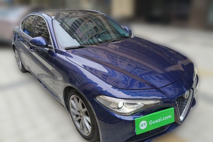 Used Alfa Romeo Giulia 2017 2.0T 280HP Luxury Edition