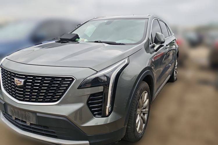 Used Cadillac XT4 2018 28T Two-Wheel-Drive Luxury Model
