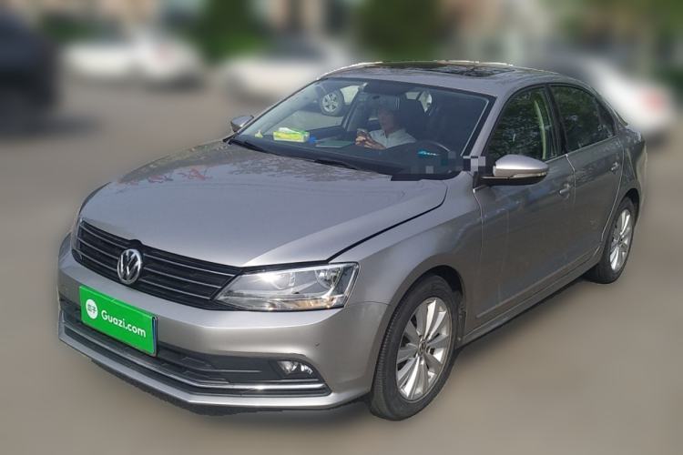 Used Volkswagen Sagitar 2015 1.6L Automatic Comfort Model