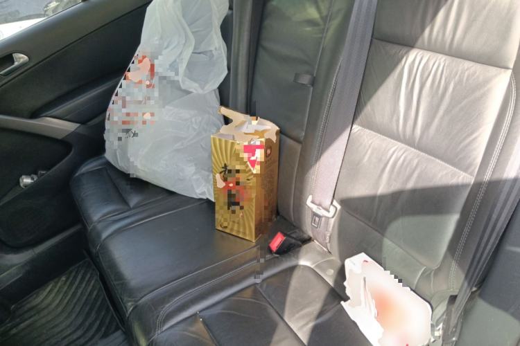 Used Volkswagen Tiguan 2012 1.8TSI Automatic Two-Wheel Drive Trend Edition Left Rear Seat