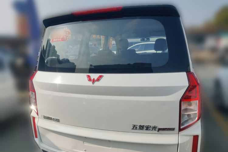 Used Wuling Hongguang PLUS 2019 1.5T Manual Standard Edition 5 Seats
