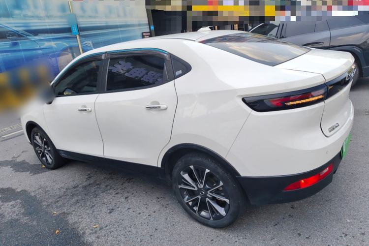 Used ORA iQ 2018 High-Range Version Smart Connectivity Model