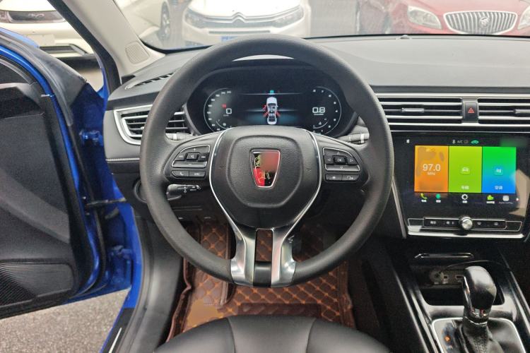 Used Roewe i5 2020 1.5L Automatic 4G Connect Luxury Flagship Edition
