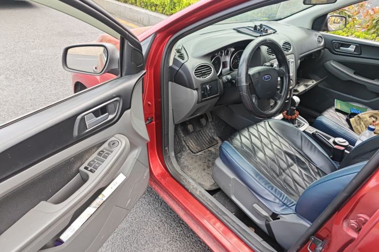 Used Ford Focus 2013 Hatchback Classic 1.8L Manual Base Model Driver Seat