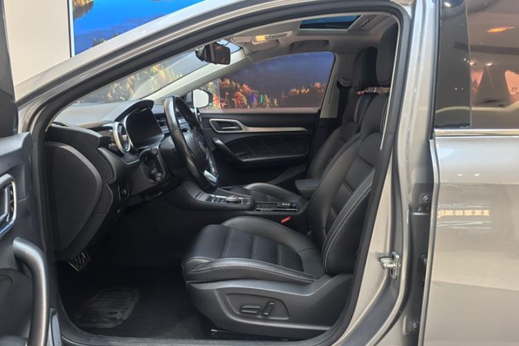 Used MG 6 New Energy 2018 45T E-DRIVE Intelligent Drive Hybrid PILOT Super Internet Edition