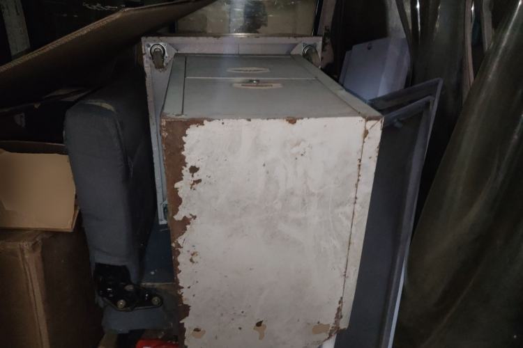 Used Jinbei Hiace 2011 2.0L Fifth-Generation Kuaiyunwang Comfort Type K 4G20B Left Rear Seat