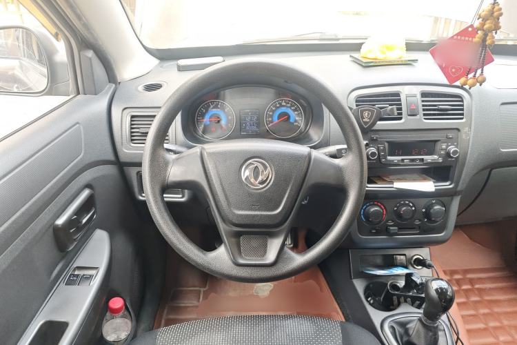 Used Dongfeng Fengon 330 2016 1.2L Manual Base Version DK12-07
