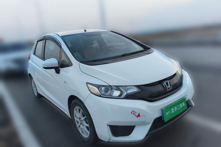 Used Honda Fit 2014 1.5L LX CVT Comfort Model Front Right 45 Deg