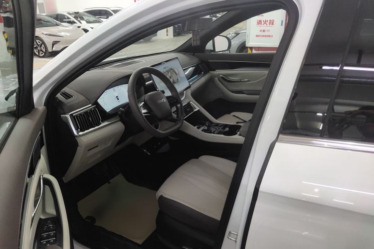Used BYD Song PLUS New Energy 2025 EV Intelligent Driving Version 520km Premium Model
